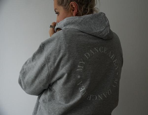 "My Dance Area" Zipper- grau