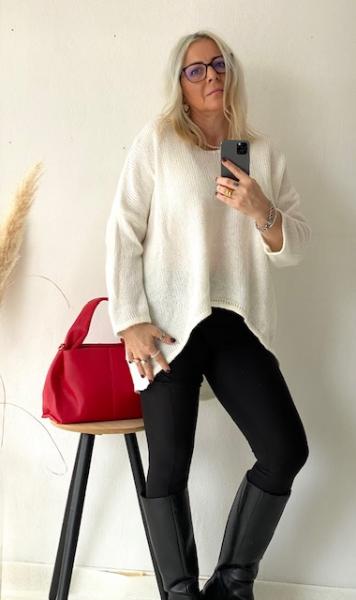 Strick-Pulli V Creme